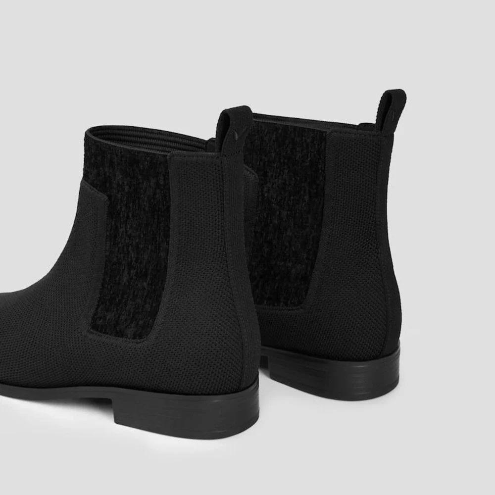 VIVAIA Black‎ Square-Toe Water-Repellent Ankle Boots (Riley Pro) EU/41 US/9.5